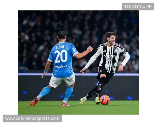 那不勒斯2-1尤文，霍伊伦双响重返积分榜榜首